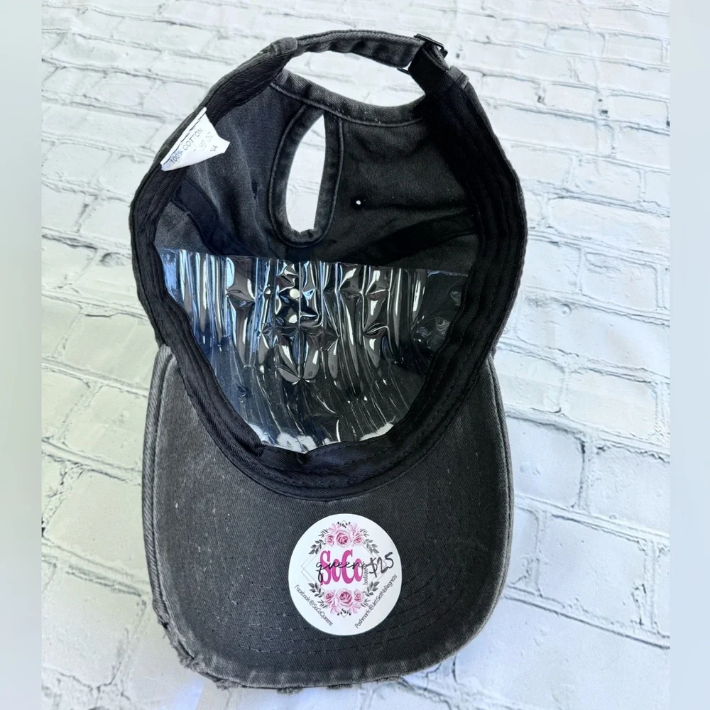“Mama” Embroidered Distressed High Ponytail Adjustable Hat Cap 💗